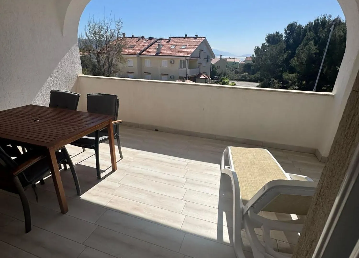 Apartman Kartec 0*, Krk Town
